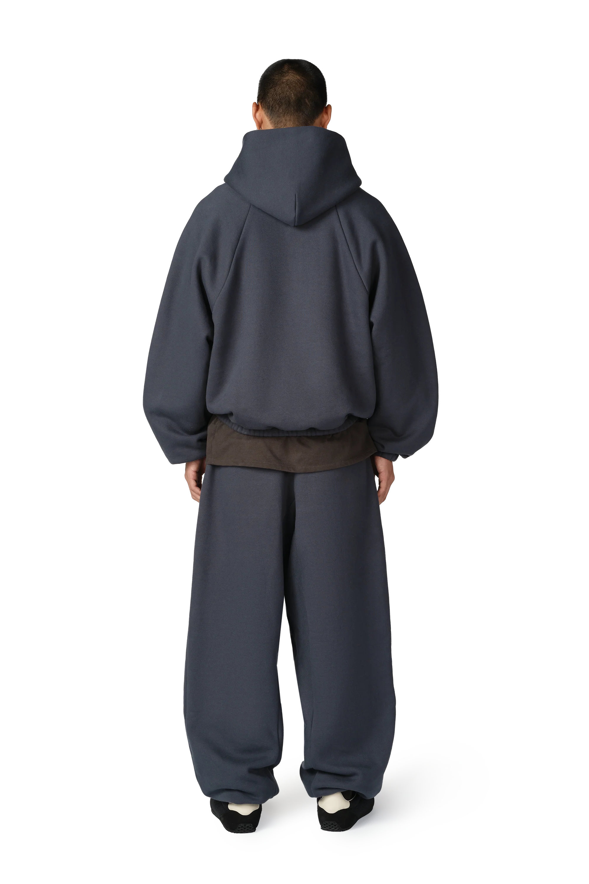 D7 Cuff Sweatpant in Shadow - Image 6